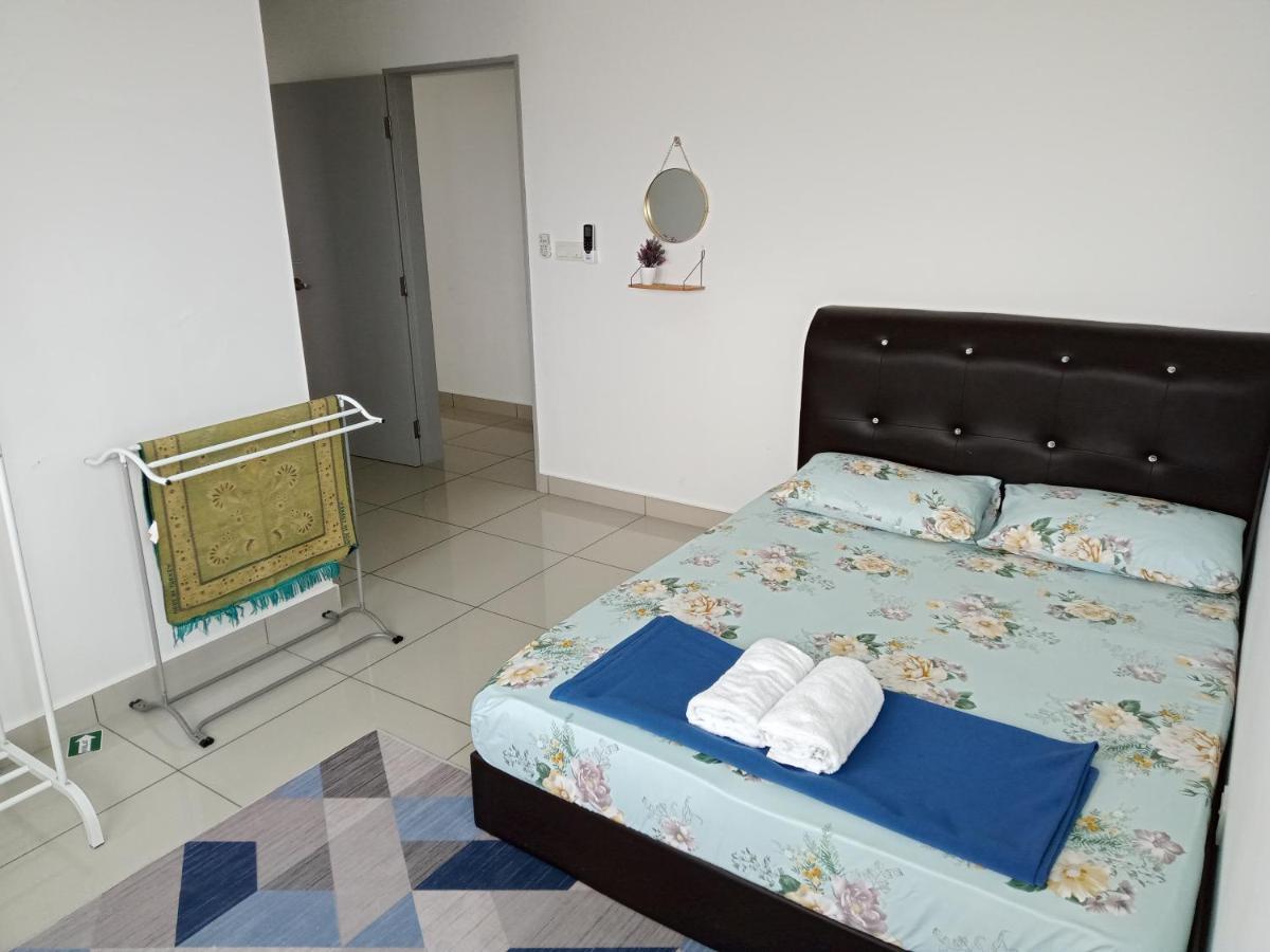 Fz Almyra Homestay Kajang Kültér fotó